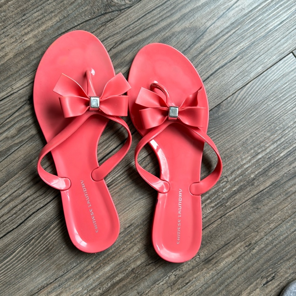 Chinese Laundry Sandals